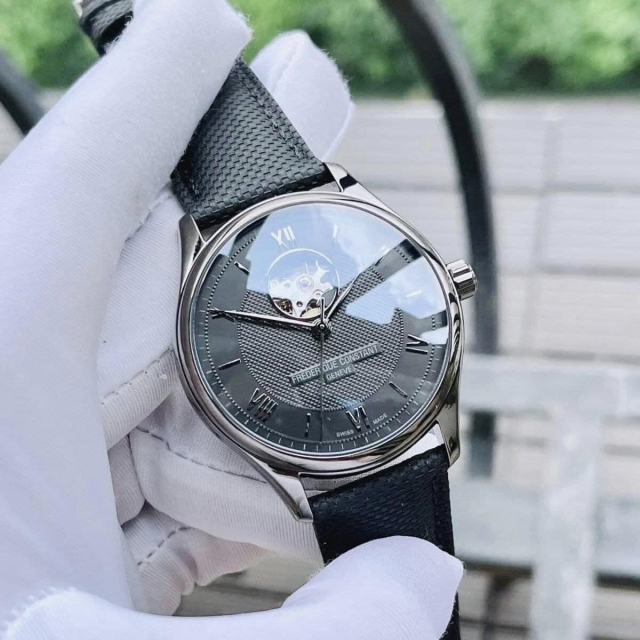 FREDERIQUE CONSTANT CLASSIC OPEN HEART FC-310MB5TB6