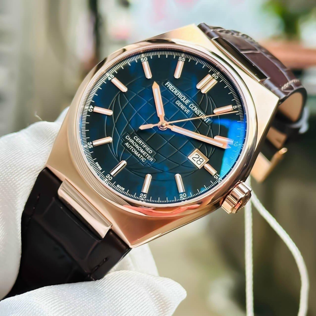FREDERIQUE CONSTANT HIGHLIFE COSC AUTOMATIC FC-303B4NH4