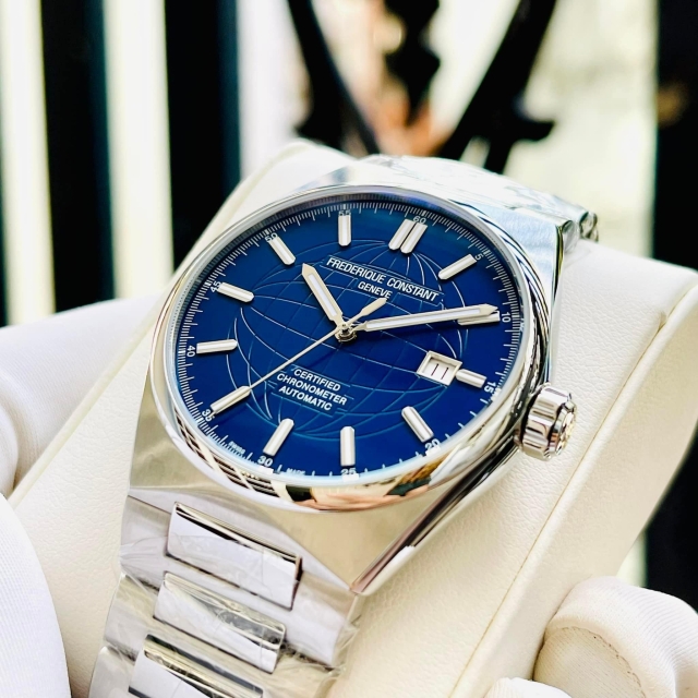 FREDERIQUE CONSTANT HIGHLIFE COSC AUTOMATIC FC-303N4NH6B