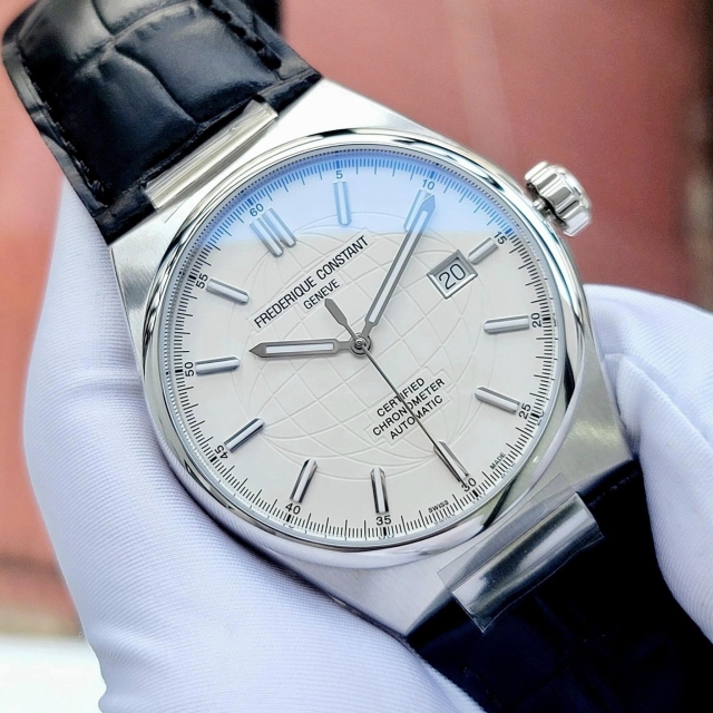FREDERIQUE CONSTANT HIGHLIFE COSC AUTOMATIC FC-303S4NH6