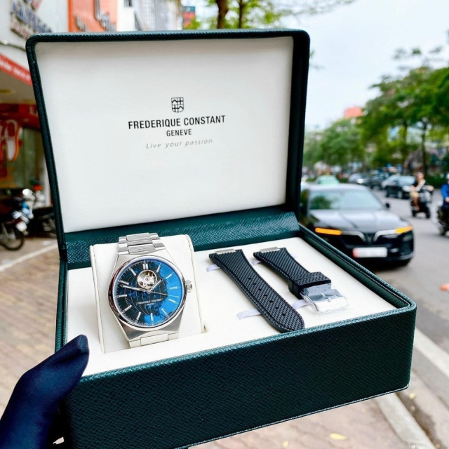 FREDERIQUE CONSTANT HIGHLIFE OPEN HEART FC-310B4NH6B