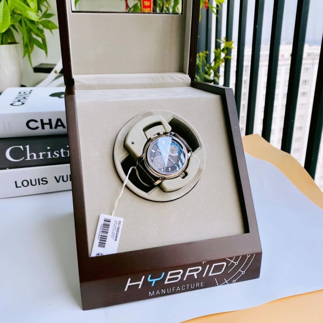 FREDERIQUE CONSTANT HYBRID MANUFACTURE FC-750DG4H6