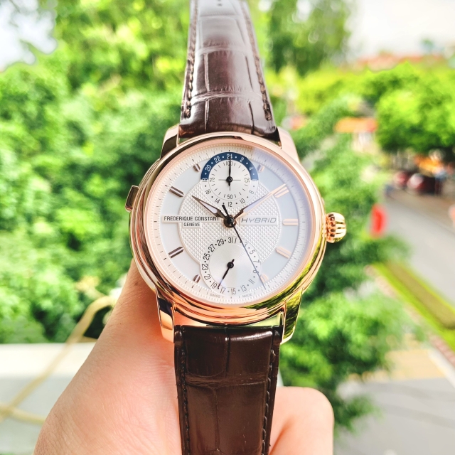 FREDERIQUE CONSTANT HYBRID MANUFACTURE FC-750V4H4