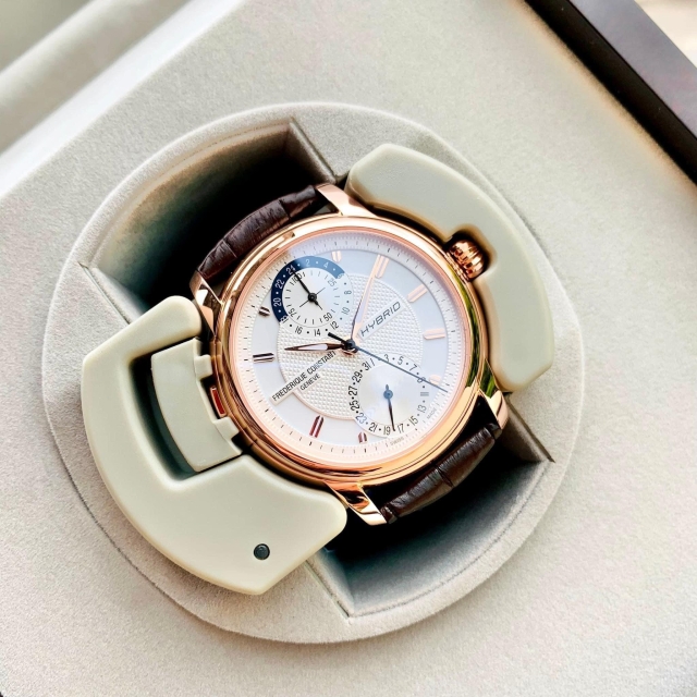 FREDERIQUE CONSTANT HYBRID MANUFACTURE FC-750V4H4
