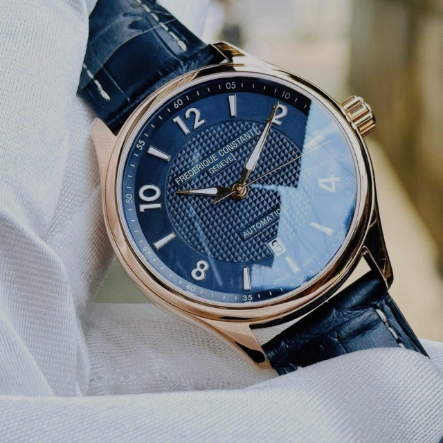 FREDERIQUE CONSTANT RUNABOUT AUTOMATIC FC-303RMN5B4