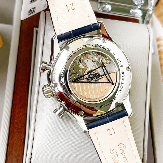 FREDERIQUE CONSTANT RUNABOUT CHRONOGRAPH FC-392RMS5B6