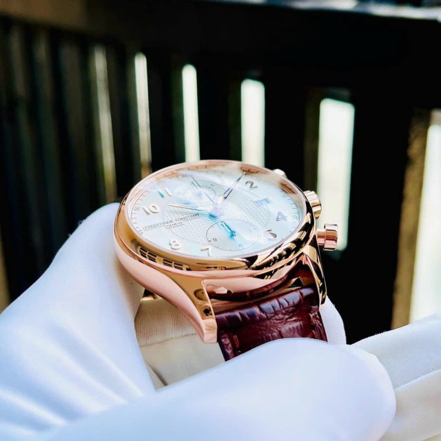 FREDERIQUE CONSTANT RUNABOUT CHRONOGRAPH FC-393RM5B4
