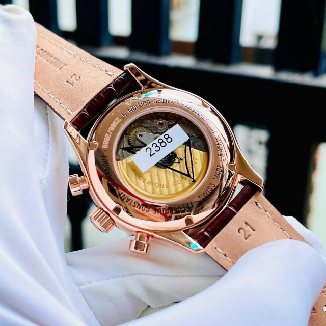 FREDERIQUE CONSTANT RUNABOUT CHRONOGRAPH FC-393RM5B4