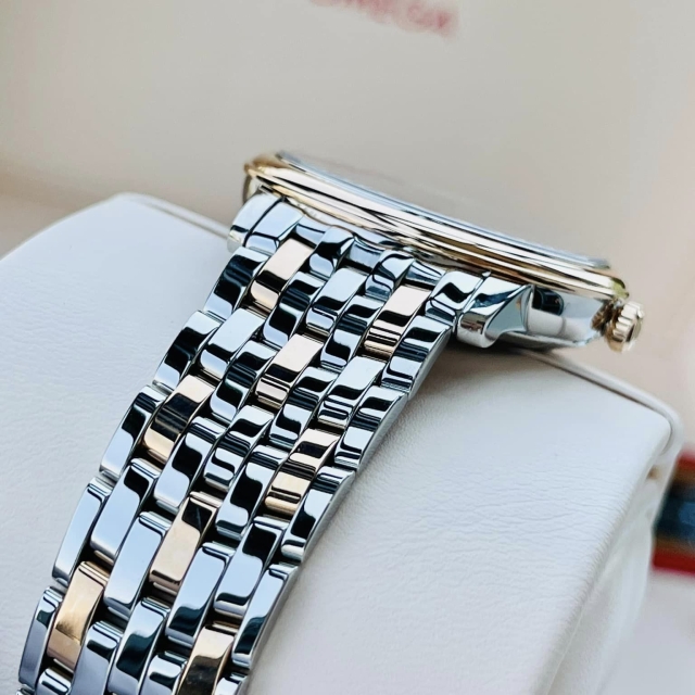 OMEGA DE VILLE PRESTIGE 18K 424.20.37.20.03.002