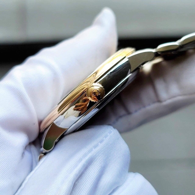 OMEGA DE VILLE PRESTIGE 18K 424.20.40.20.02.004