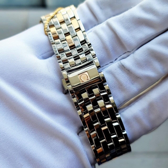 OMEGA DE VILLE PRESTIGE 18K 424.20.40.20.02.004