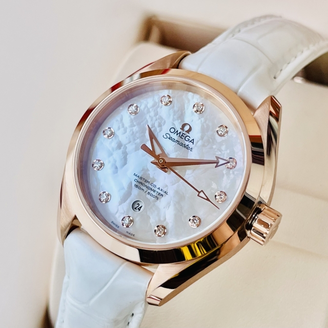 ĐỒNG HỒ NỮ OMEGA SEAMASTER DIAMOND 231.53.34.20.55.001