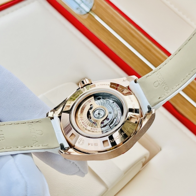 ĐỒNG HỒ NỮ OMEGA SEAMASTER DIAMOND 231.53.34.20.55.001