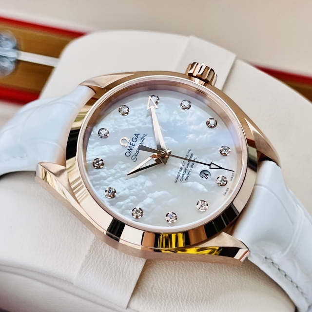 ĐỒNG HỒ NỮ OMEGA SEAMASTER DIAMOND 231.53.34.20.55.001