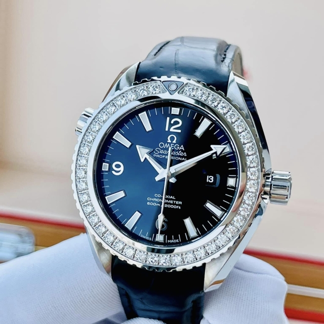 OMEGA SEAMASTER PLANE OCEAN DIAMOND 232.18.38.20.01.001