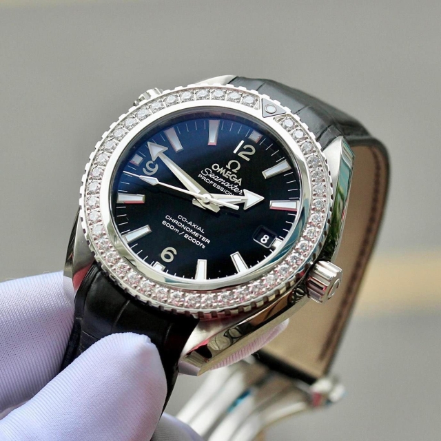 OMEGA SEAMASTER PLANE OCEAN DIAMOND 232.18.42.21.01.001