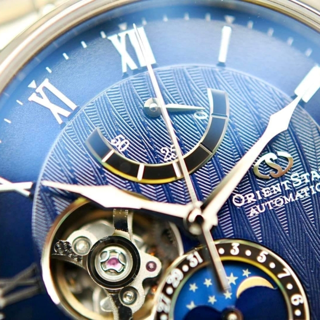 ĐỒNG HỒ NAM ORIENT STAR MOONPHASE RK-AY0103L
