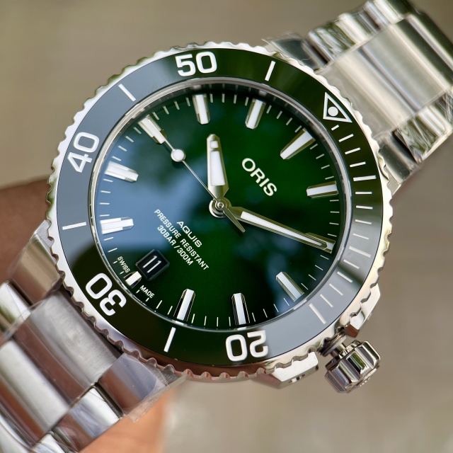ORIS AQUIS GREEN AUTOMATIC 01 733 7732 4157-07 8 21 05PEB