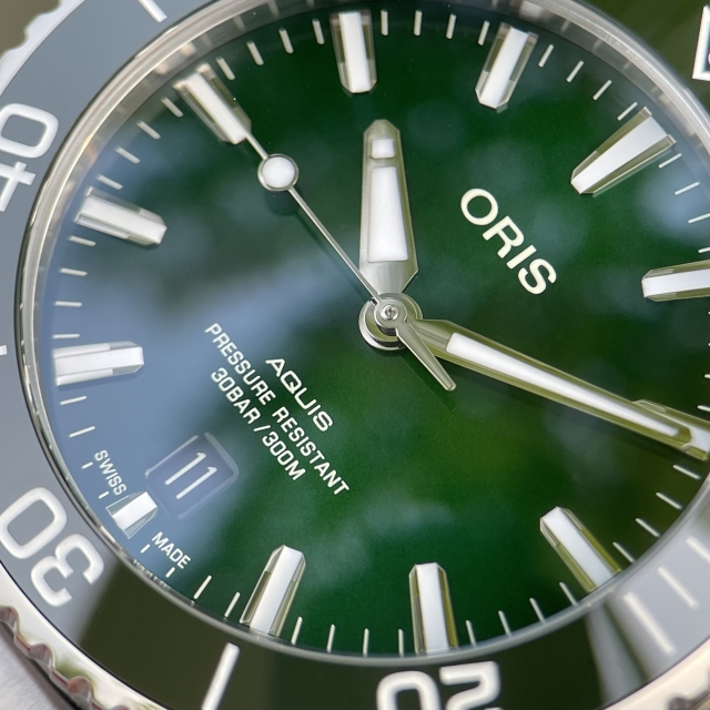 ORIS AQUIS GREEN AUTOMATIC 01 733 7732 4157-07 8 21 05PEB