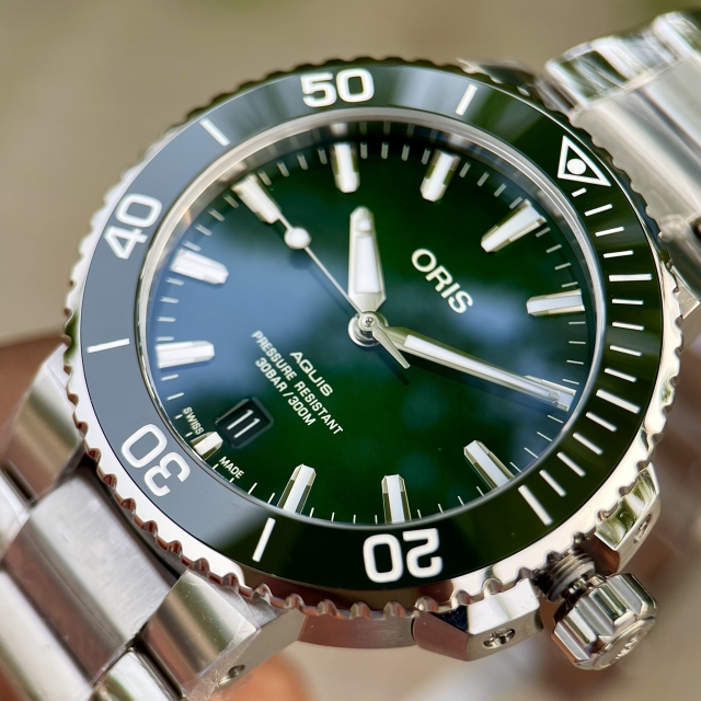 ORIS AQUIS GREEN AUTOMATIC 01 733 7732 4157-07 8 21 05PEB