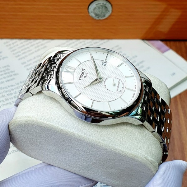 ĐỒNG HỒ NAM TISSOT TRADITION T063.428.11.038.00