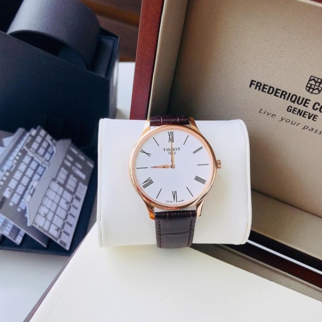 ĐỒNG HỒ NAM TISSOT T063.409.36.018.00