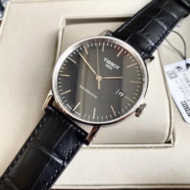 ĐỒNG HỒ NAM TISSOT T109.407.16.051.00