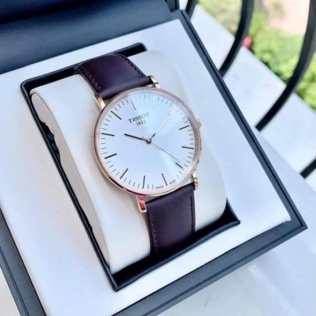 ĐỒNG HỒ NAM TISSOT T109.610.36.031.00