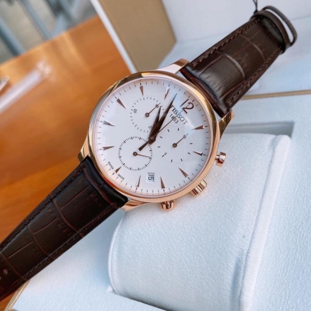 ĐỒNG HỒ NAM TISSOT T063.617.36.037.00