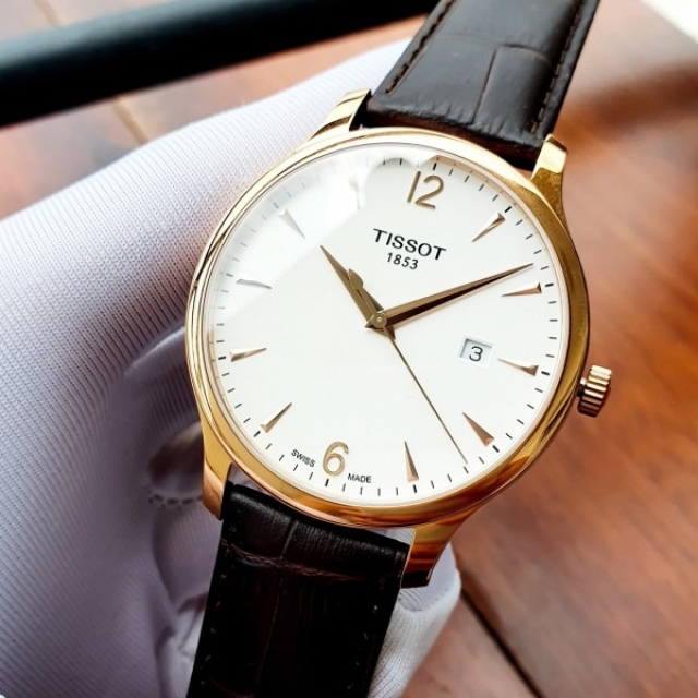 ĐỒNG HỒ NAM TISSOT T063.610.36.037.00