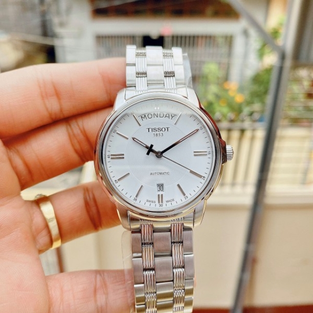 ĐỒNG HỒ NAM TISSOT T065.930.11.031.00